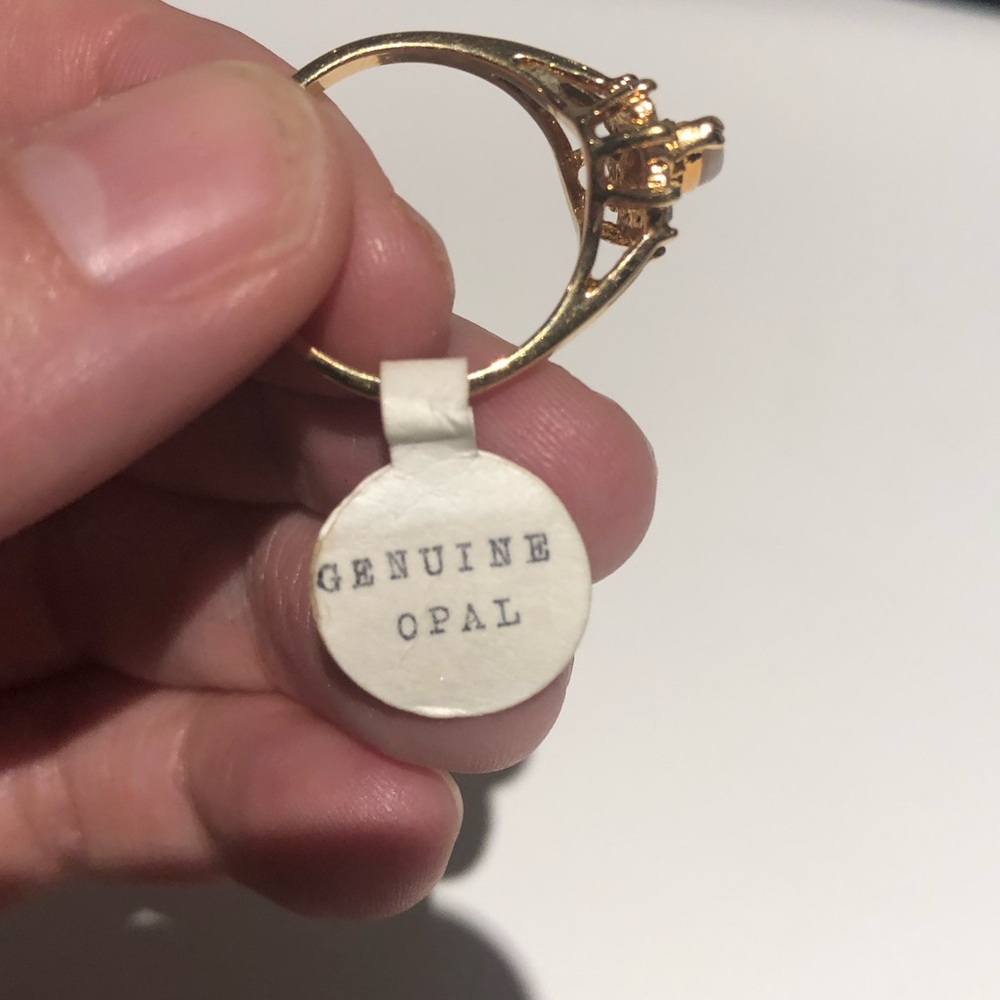Opal Ring - Picture 4 of 7